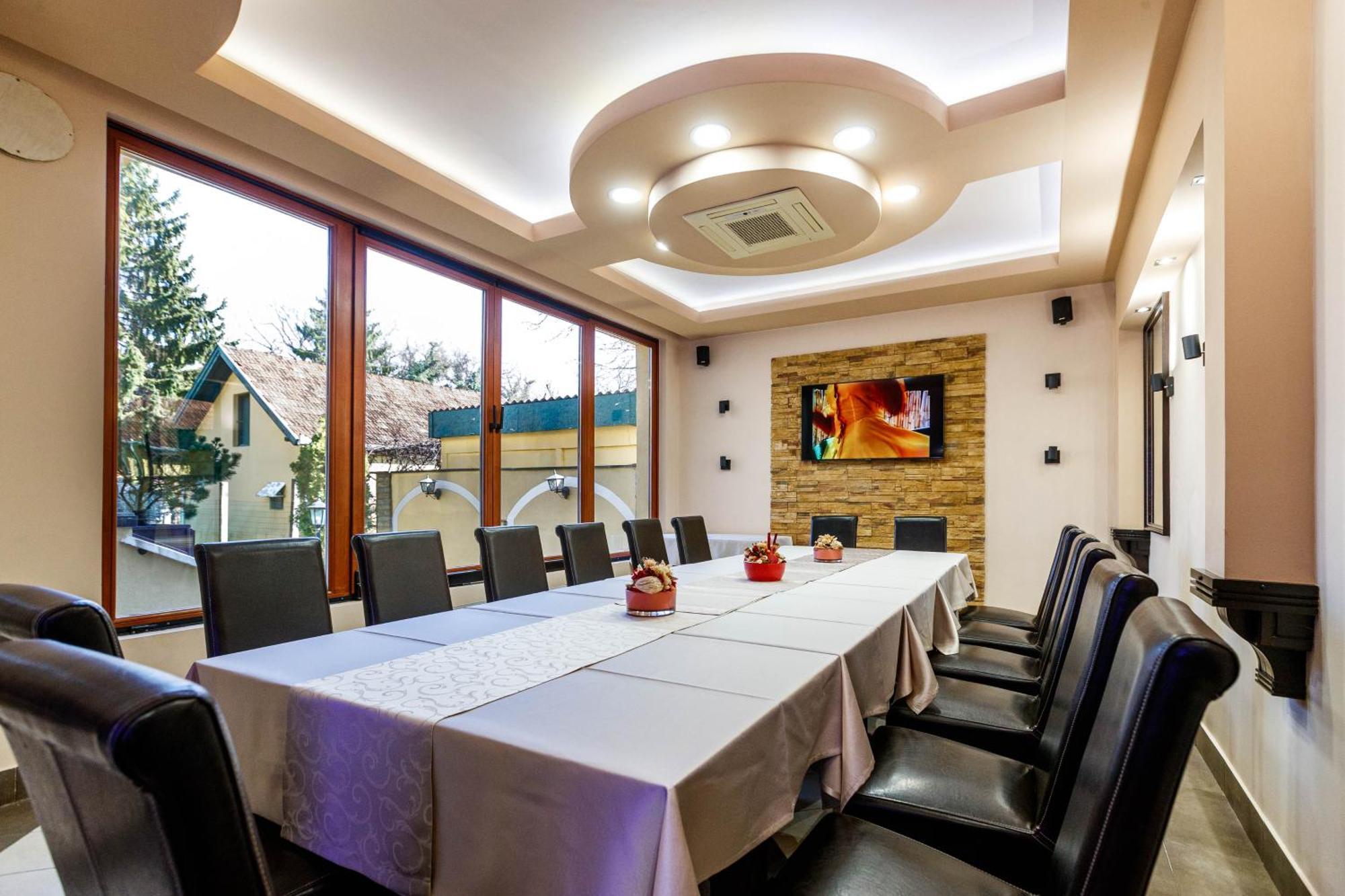 Hotel Vila Lago Палич Екстер'єр фото